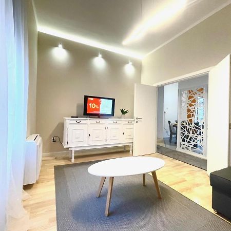 Skadarlija Bohemian Apartment เบลเกรด ภายนอก รูปภาพ
